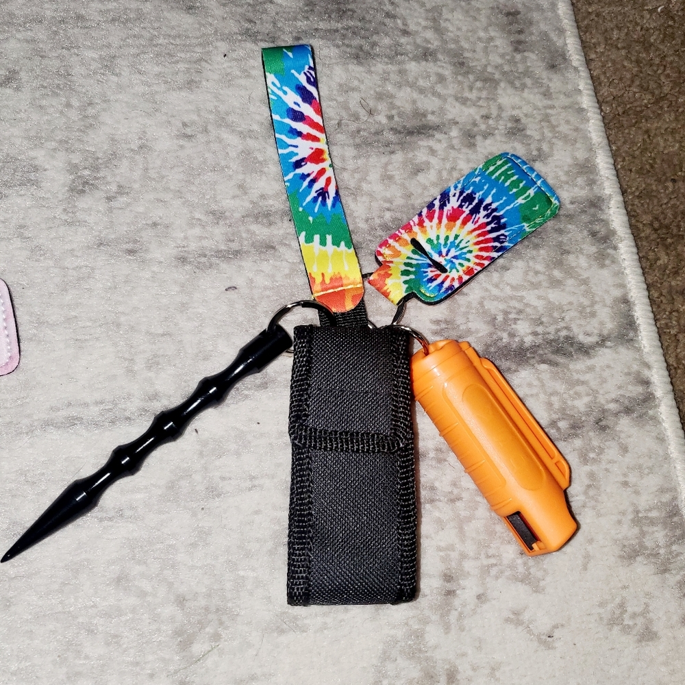 Self-defense keychain